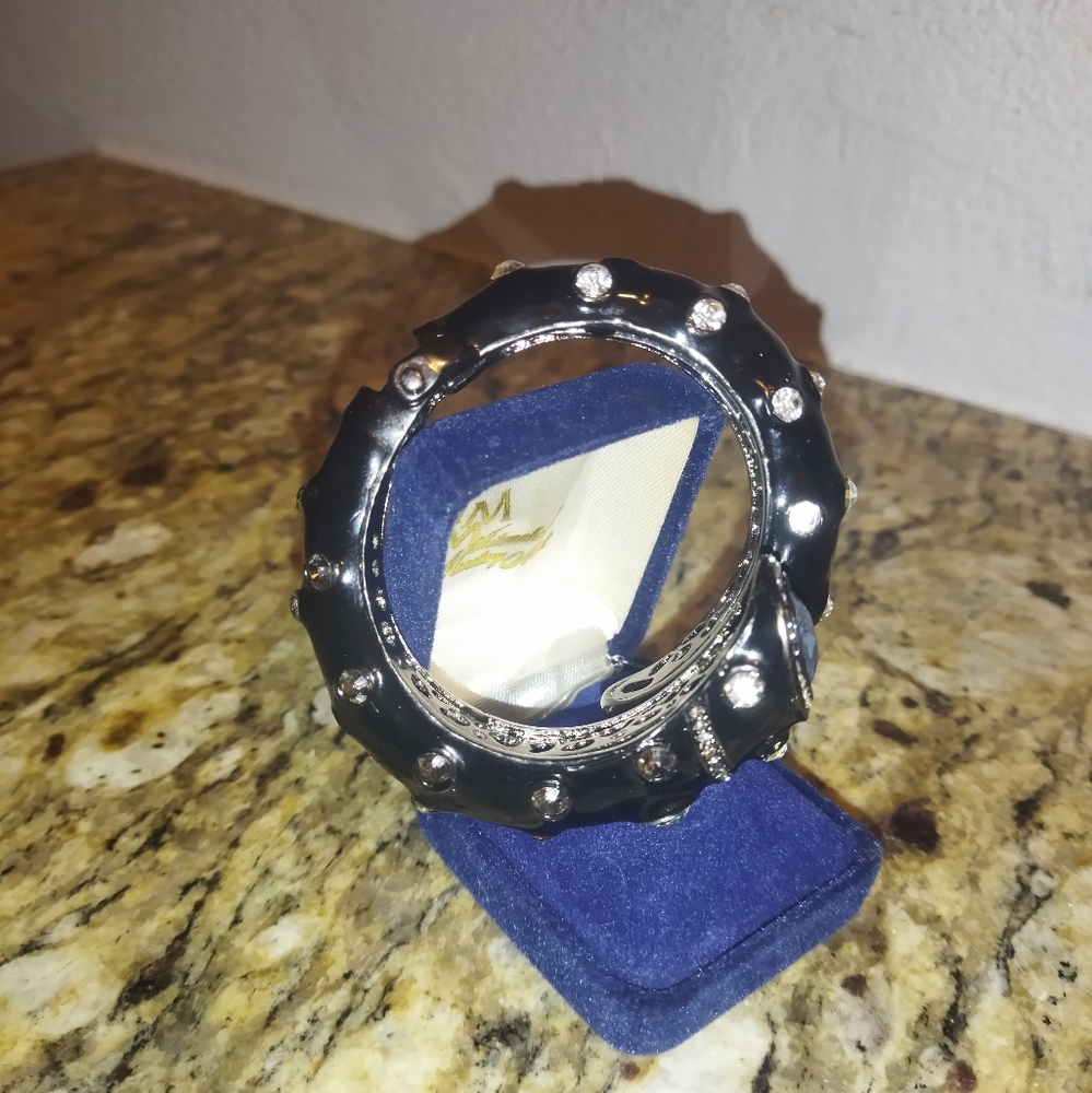 Vintage Black rhinestone clamper bracelet